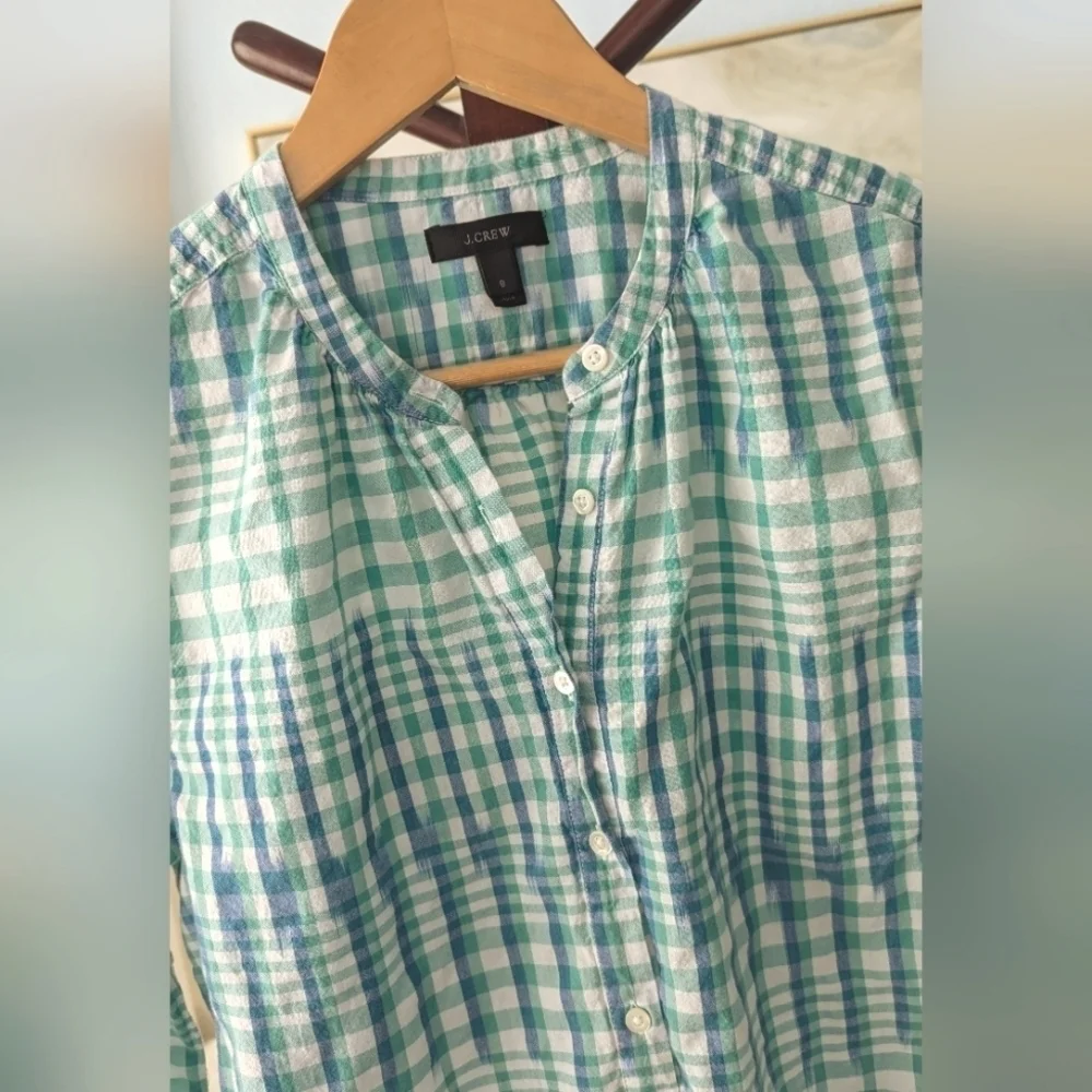 J.Crew Woman's  Gingham Half Button Up  Long Sleeve Size 8